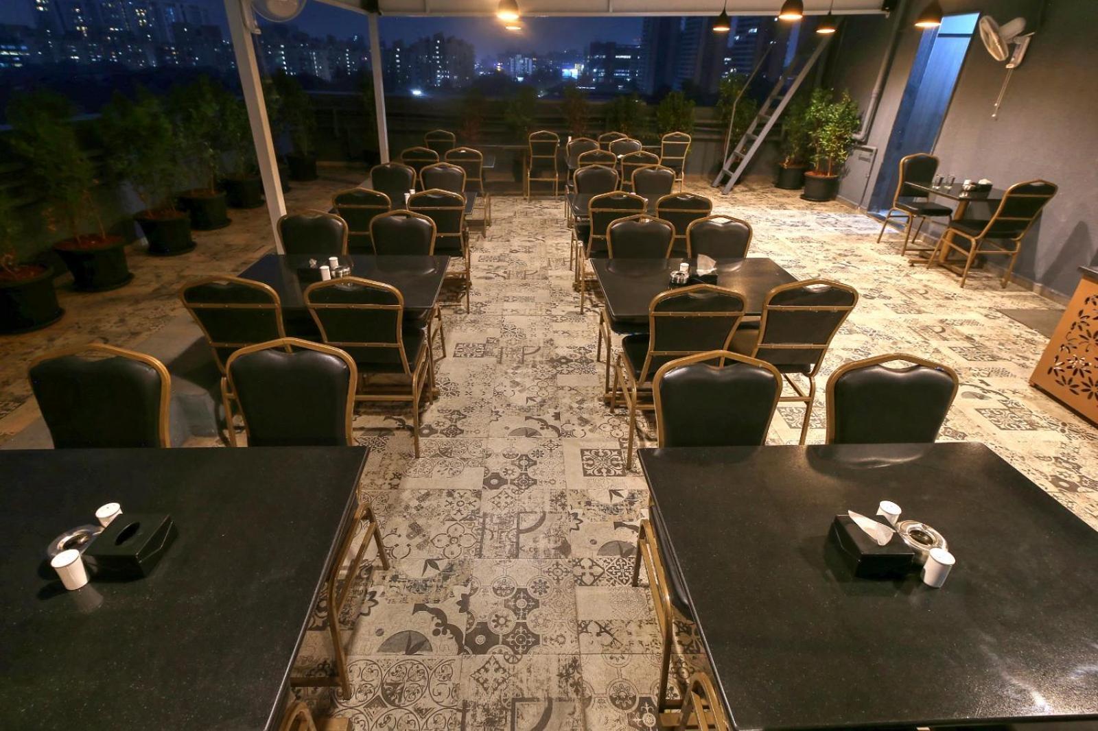 Magnus Fortune House Business Hotel , Magarpatta Mundhva Kültér fotó