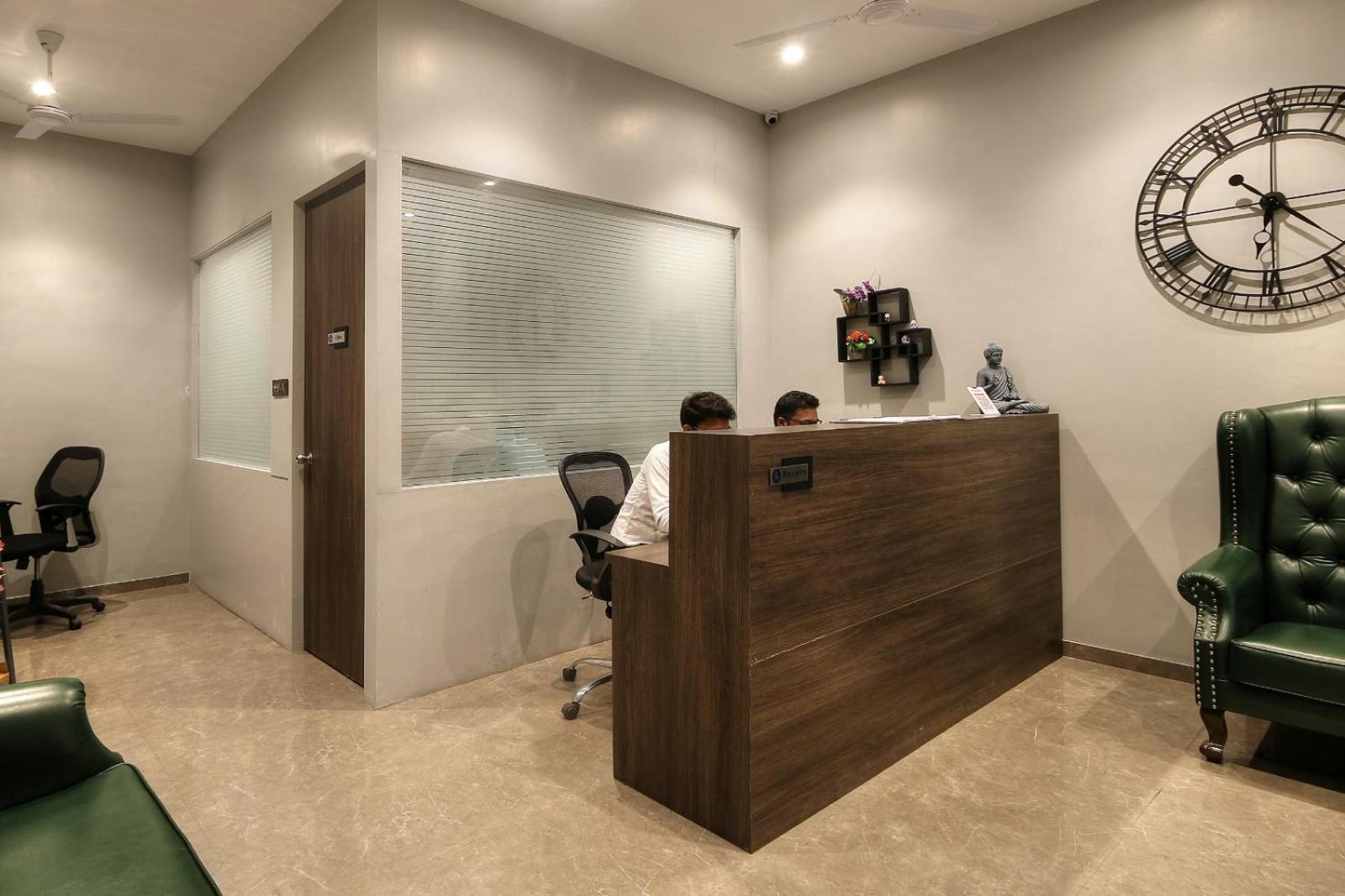 Magnus Fortune House Business Hotel , Magarpatta Mundhva Kültér fotó