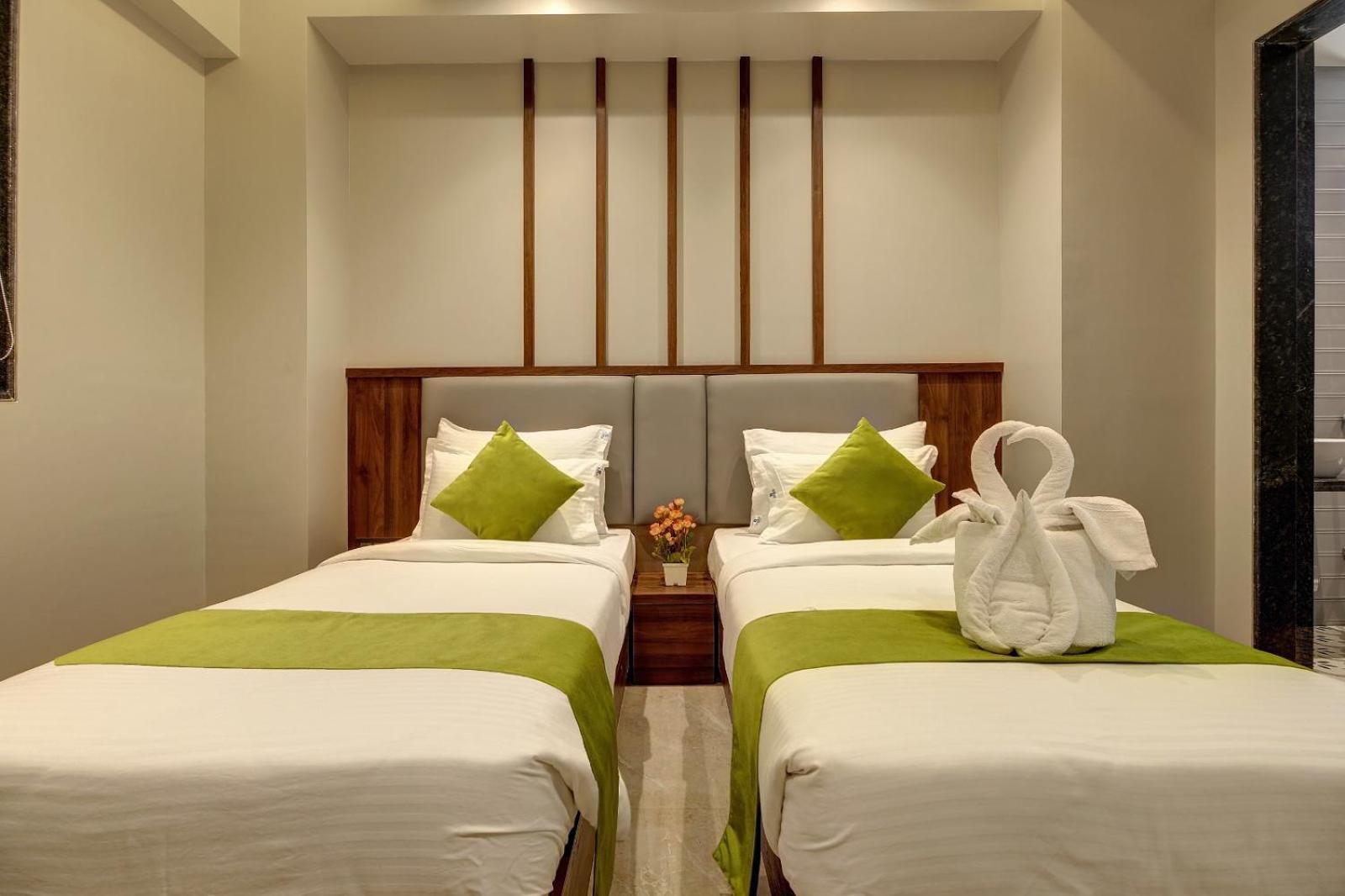Magnus Fortune House Business Hotel , Magarpatta Mundhva Kültér fotó