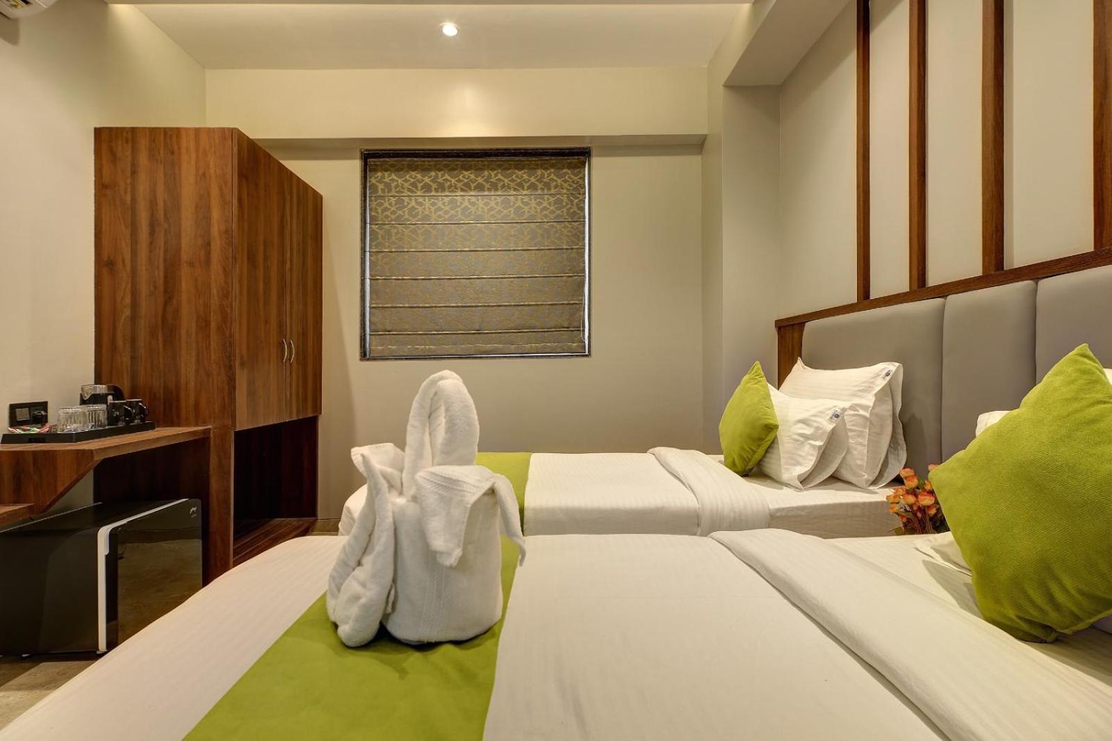 Magnus Fortune House Business Hotel , Magarpatta Mundhva Kültér fotó